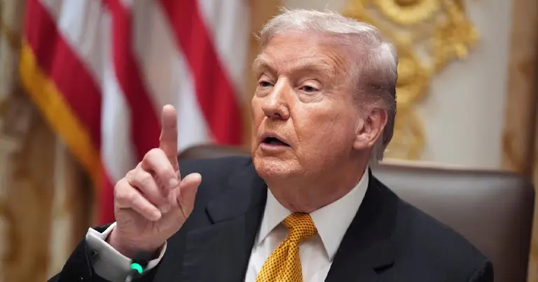 ডোনাল্ড ট্রাম্প